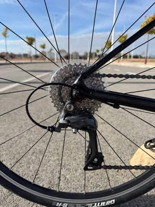 Bicicleta Carretera GIANT CONTEND 3