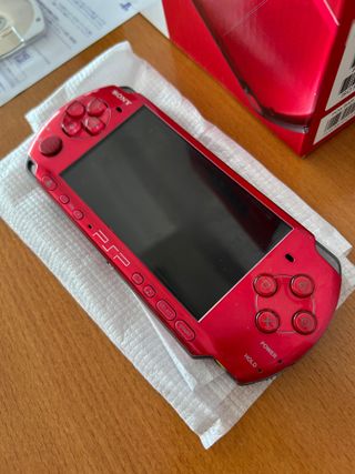 PSP 3000 Radiant Red Carnival EDICION LIMITADA
