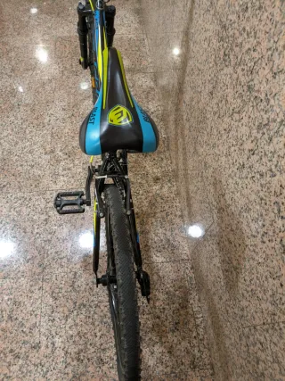 Bicicleta Berg Blast Negra y Azul