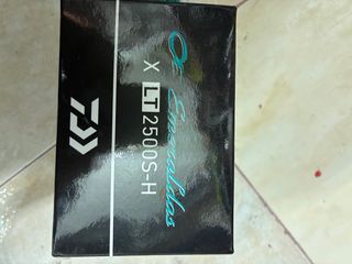 Carrete de pesca esmeralda