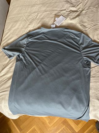 Camiseta Nike Air Max gris