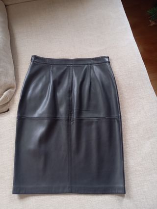 Falda midi efecto piel Mango Talla L