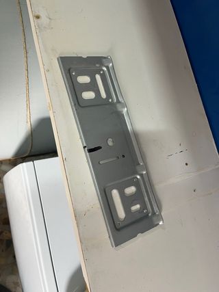 Supporto metallico per caldaia