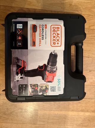 Taladro Percutor Black+Decker 18V 2.0Ah