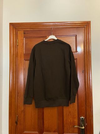 Sudadera marrón oscura. Talla XS CHICO. S CHICA