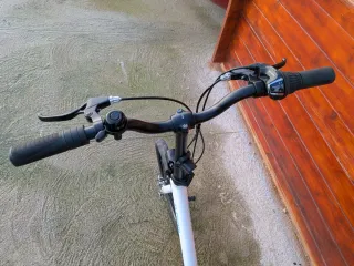 Bici plegable Btwin Tilt 500 Blanca