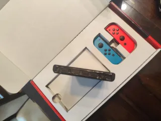 Nintendo Switch con estuche