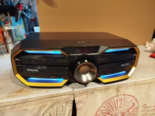 Mini Hi-Fi Philips Negro y Dorado