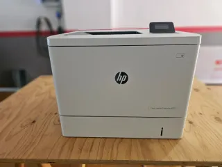 HP Color LaserJet Enterprise M553