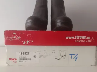 Botas de tacón marrones talla 40