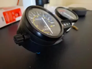 Contagiri e Contachilometri Aprilia