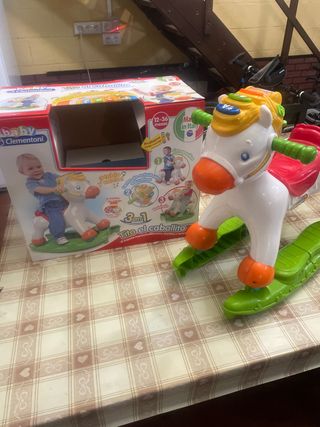 Caballito correpasillos Clementoni Tito 3 en 1