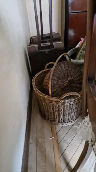 Cesto de mimbre con tapa