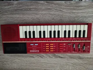 Teclado Casio PT-82