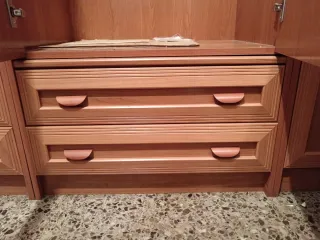 Armario de dormitorio de madera