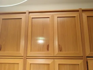 Armario de dormitorio de madera