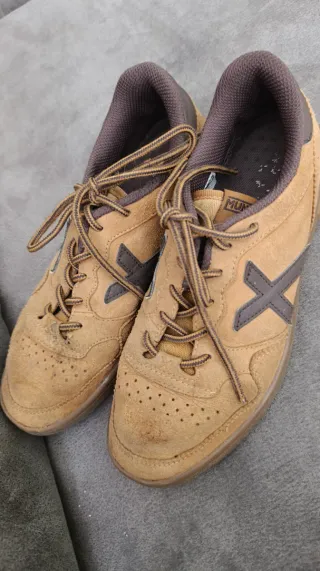 Zapatillas Munich Beige Talla 38 Muy bien estado