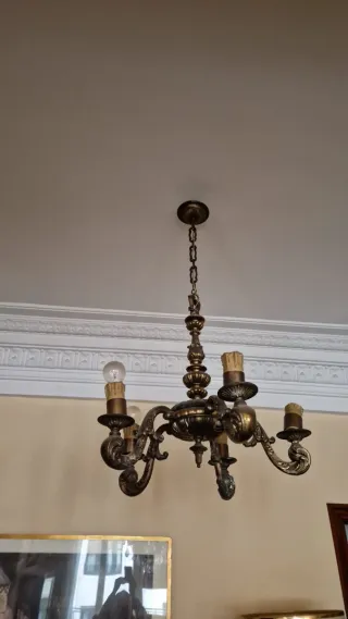 Lámpara de techo de bronce estilo clásico