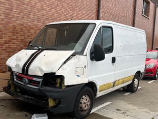 Se venden piezas de furgoneta