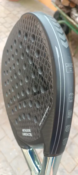 Pala de pádel Adidas Metalbone Carbon Ctrl