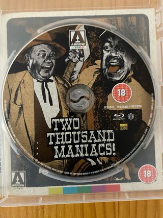 2000 Maniacos  Two Thousand Maniacs!