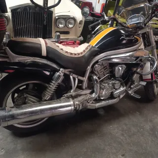 Hyosung Aquila 650cc Custom Moto