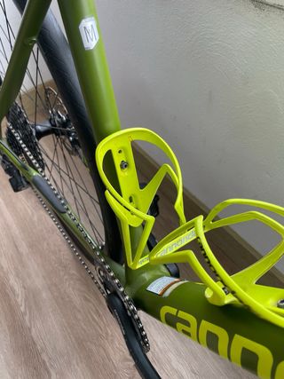 Bicicleta Gravel Cambio por carretera