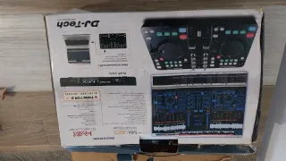 Mesa DJ-Tech I-MIX. Genial para principiantes.