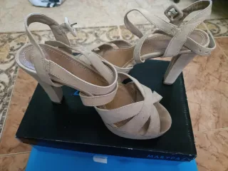 Sandalias tacón Marypaz beige