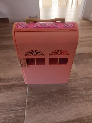 Casa maletín Barbie