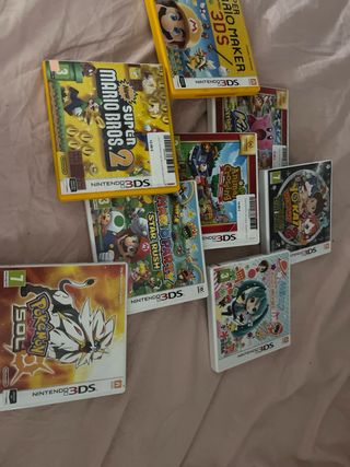 Nintendo 3DS Argento con Giochi e Accessori