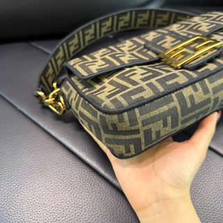 Bolso Hombro Fendi Zucca Marrón y Dorado