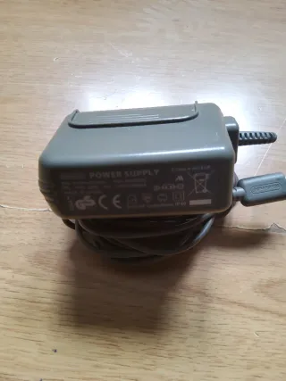Cargador Oficial Nintendo DS