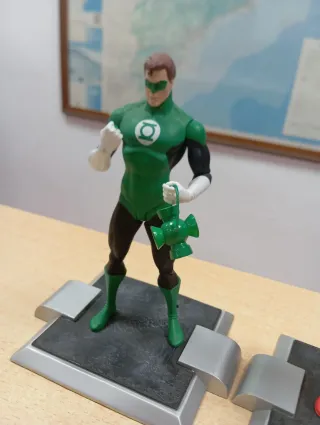 Green Lantern DC Direct Alex Ross Figura