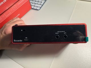 Focusrite Scarlett 2i2 3rd Gen Interfaz Audio