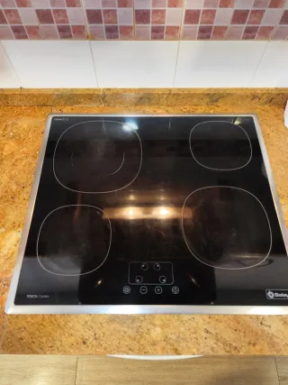 Placa Vitrocerámica Balay. Medidas 56*49