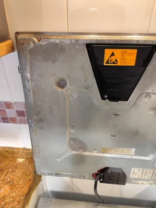 Placa Vitrocerámica Balay. Medidas 56*49