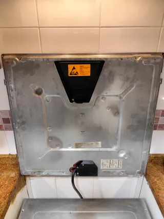 Placa Vitrocerámica Balay. Medidas 56*49