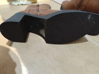 Botas marrones con tacón