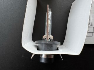 2 Bombillas Xenon Philips D2S usadas