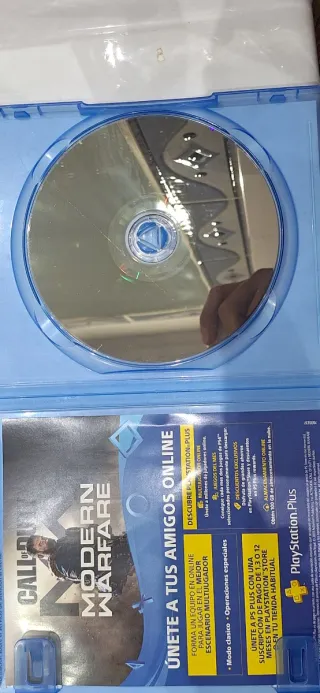 Call of Duty Vanguard y Modern Warfare PS4