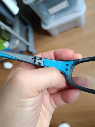 Gafas deportivas graduables para niño