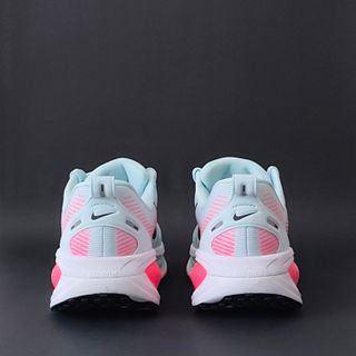 42 - Nike Vomero 18 - Zapatillas - Glacier blue