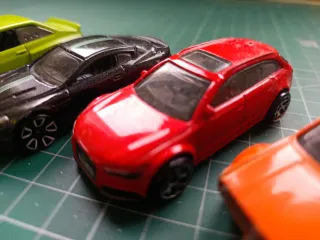 HOT WHEELS LOTE, GOLF, FORD ESCORT