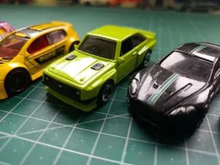 HOT WHEELS LOTE, GOLF, FORD ESCORT