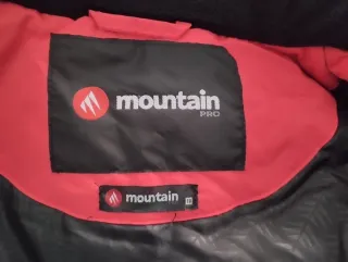 Chaquetón infantil rojo