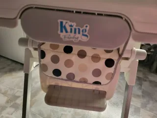 Trona bebé con funda de lunares