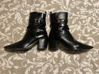 Botines Uterqüe piel tacón hebilla negros