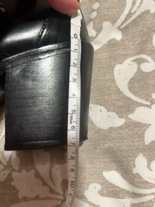 Botines Uterqüe piel tacón hebilla negros