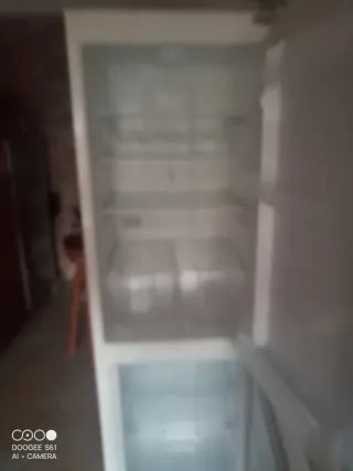 Nevera blanca marca nyupol